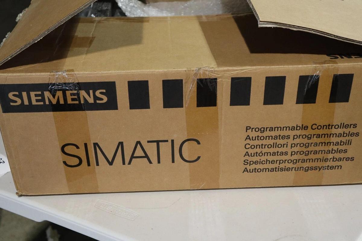 Used Siemens 6AV7884-5AG24-3BA0 COMPUTER HMI IPC NEW 2015 STOCK 2183