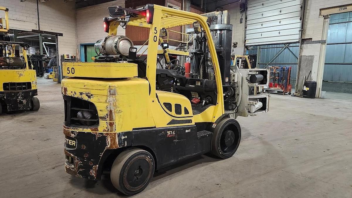 Used 15,500 POUND HYSTER MODEL S155FT FORKLIFT WITH 84" CASCADE PAPER ROLL CLAMP