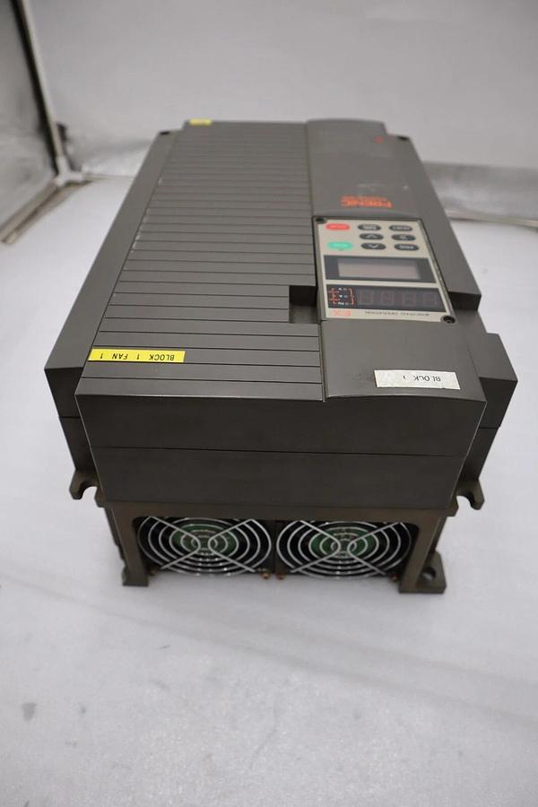 Used FUJI ELECTRIC FRN 15 P9S-4EN SER 761331S002 3AC 380-415V STOCK 2527A