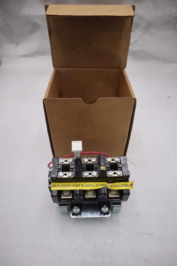 Allen Bradley 592-EUTD Overload Relay - New - STOCK 1421CC