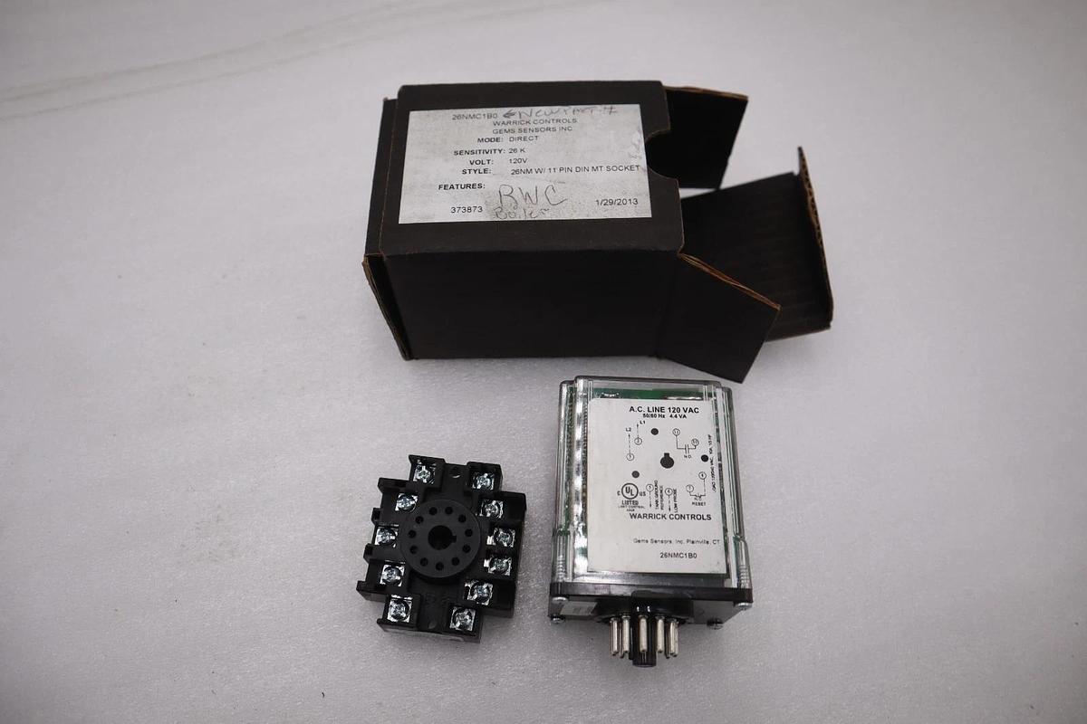 NEW OPEN BOX Warrick Controls 26NMC1B0 Liquid Level Relay STK L210CC