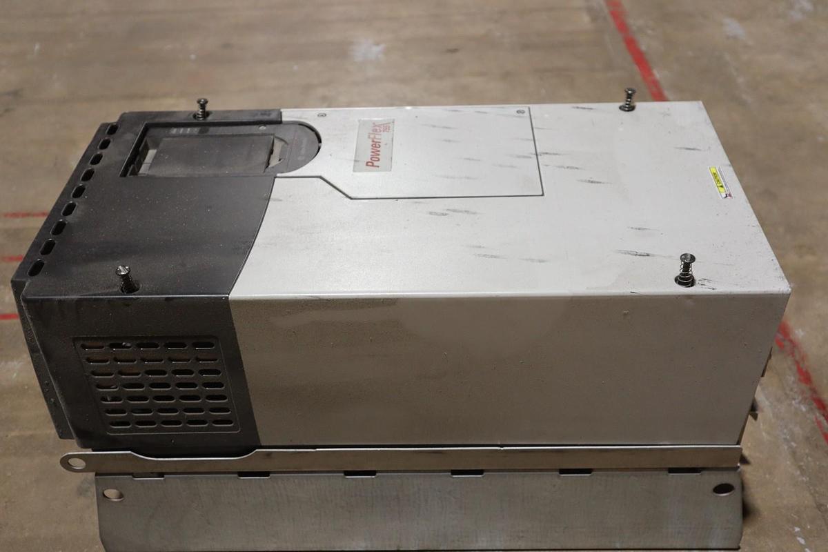 Used ALLEN BRADLEY 20G1AND125JA0NNNNN PowerFlex 755 AC Drive 100 HP - STOCK CC106