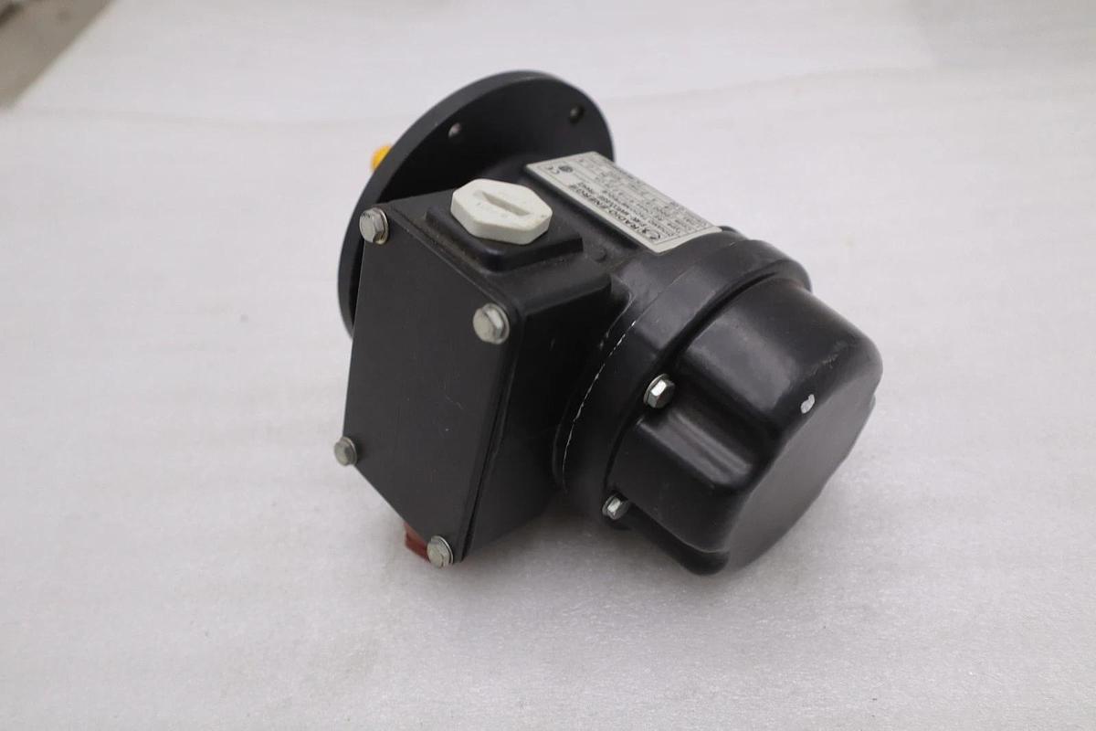 Used RADIO ENERGIE RE.O444 RT1B 0.06 CA TACHOMETER TACHOGENERATOR - STOCK 5626CC