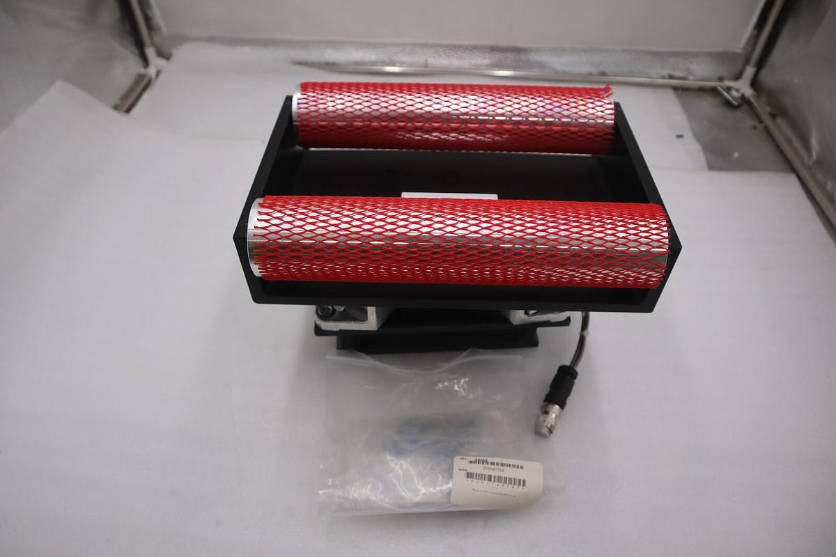 Used Fife SYMAT25B Offset Pivot Guide Web Roller Linear Race 250mm Rollers - NEW