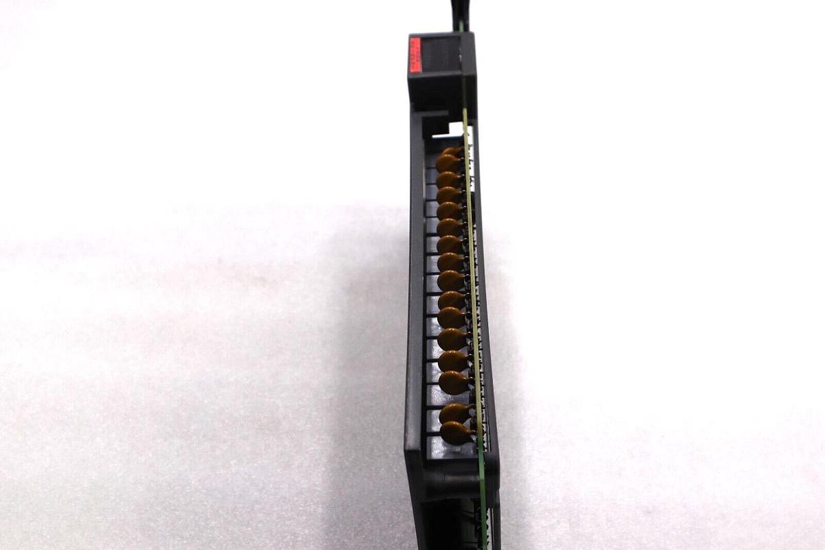 Used ALLEN BRADLEY 1771-ID16 SER B 120VAC DC/AC ISOLATED INPUT MODULE #L-522