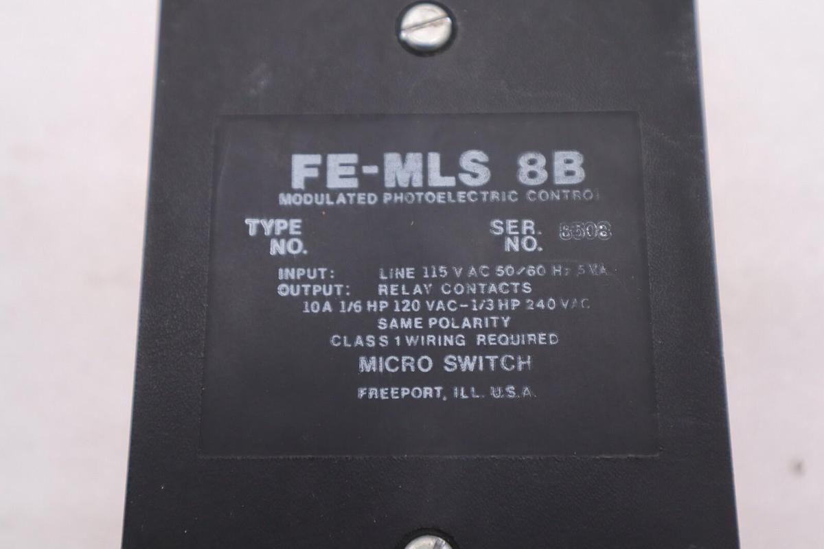 Used Micro Switch FE-MLS-8B Modulated Photoelectric Control NEW OPEN BOX STOCK L-426C