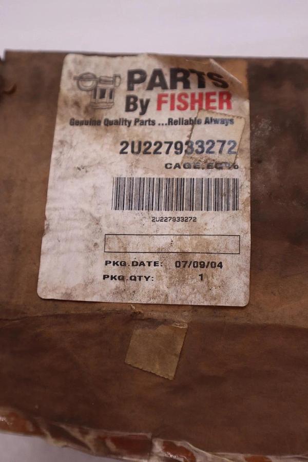 Fisher 2U227933272 Valve Cage 2-1/2in New WITH BOX STOCK 1012B