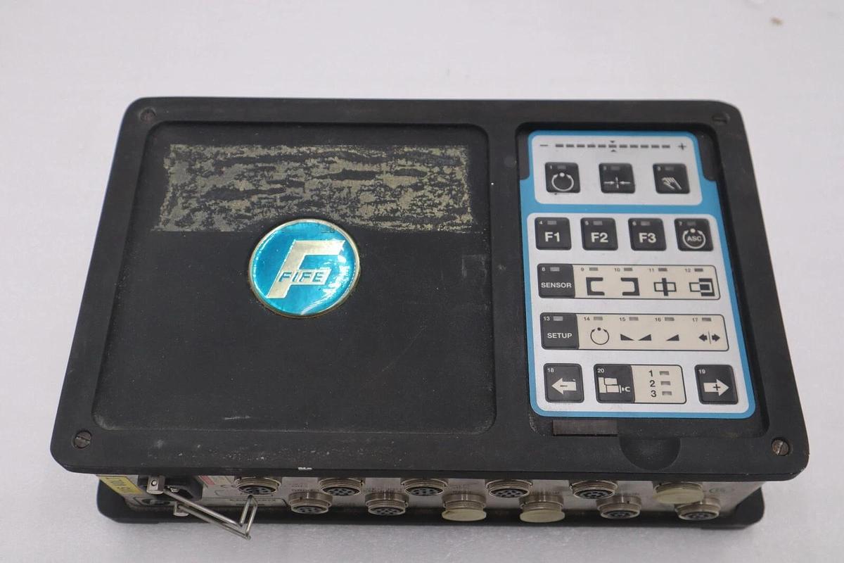 Used FIFE CDP-01-MMM CONTROL ASSEMBLY WEB GUIDE 120 / 240 VAC STOCK 619D