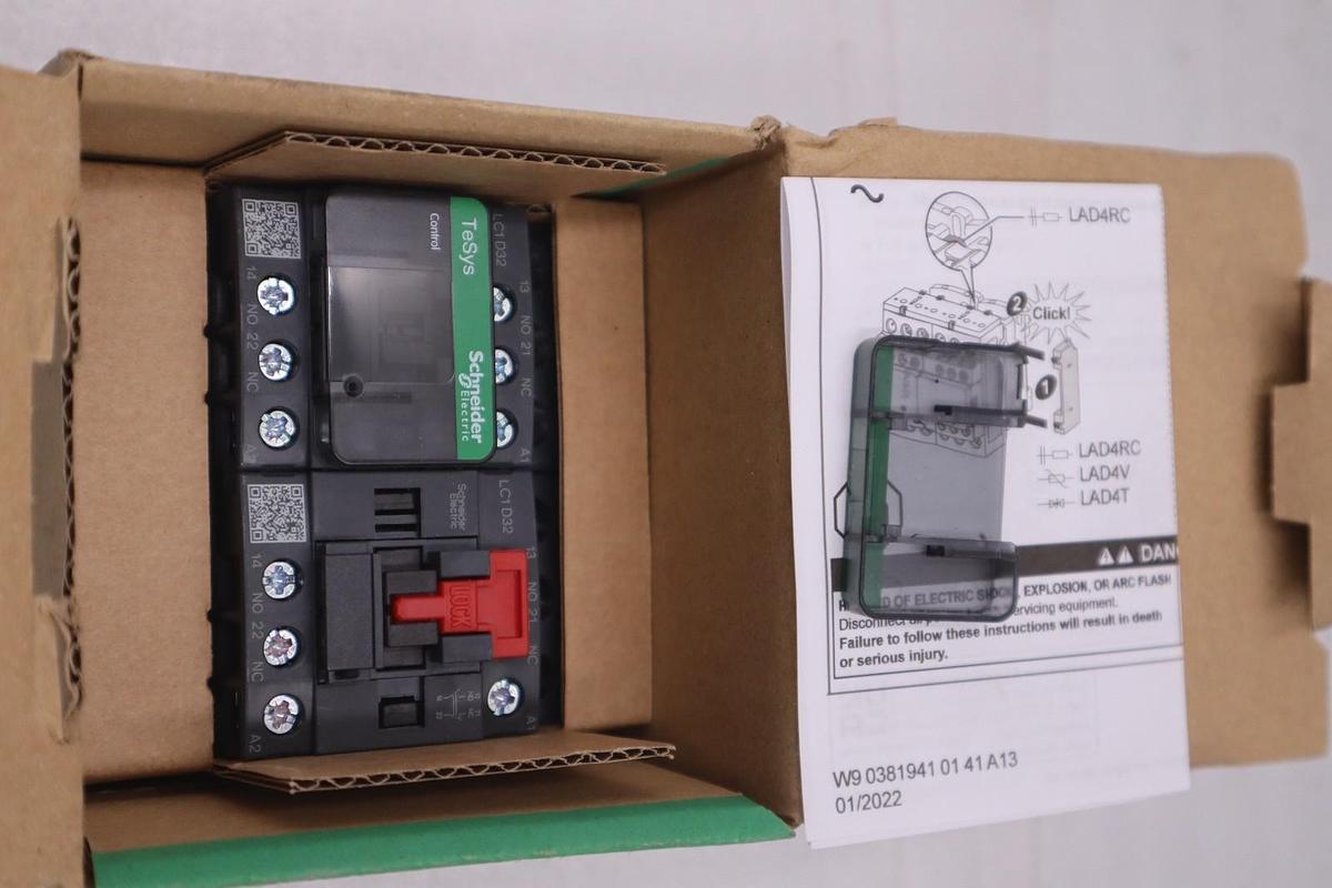 LC2D32G7 Schneider LC2D32G7 Reversing Contactor STK 3979B