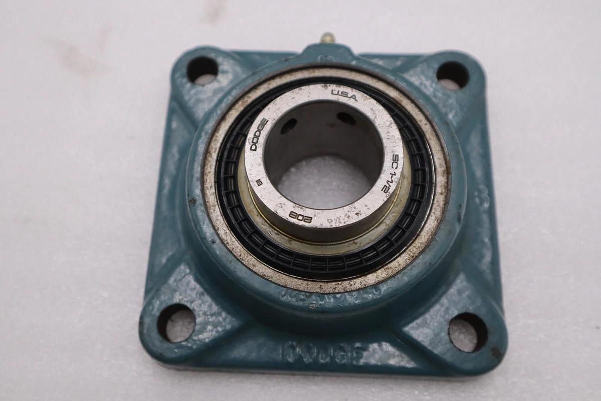 DODGE 208 SC 1-1/2 FLANGE MOUNT 4 BOLT HOUSING STOCK H1332