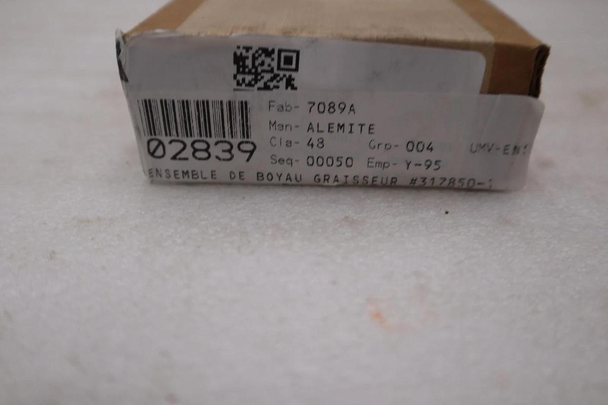 Used ALEMITE 7089 BUTTONHEAD HOSE ASSEMBLY - NEW IN BOX - STOCK GF499A