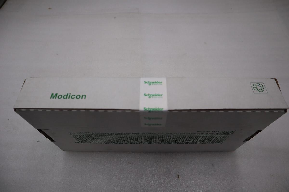 NEW Schneider 140DAO84210 Module 140DA084210 STOCK G170A