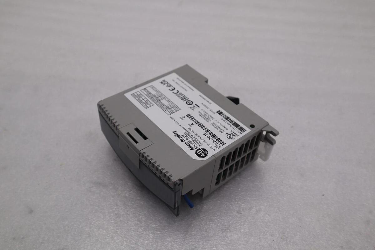 Used Allen Bradley 1762-OB16 OUTPUT MODULE MICROLOGIX 1200 STOCK L-489C