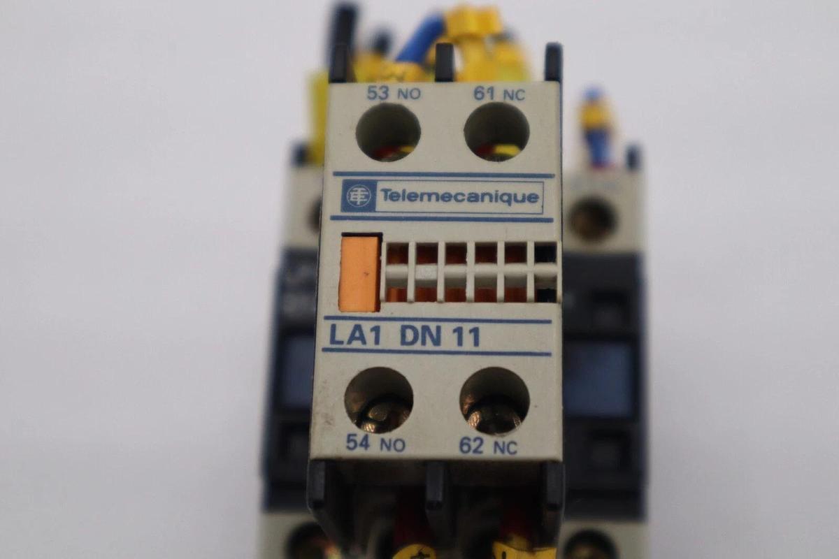 Used LOT OF 3 - TELEMECANIQUE LA1 DN 11 CONTACT BLOCK STOCK L-66-C