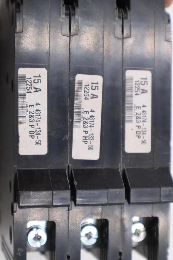 Square D EDB34015 Circuit Breaker NEVER USED - STOCK H834A 785901875239
