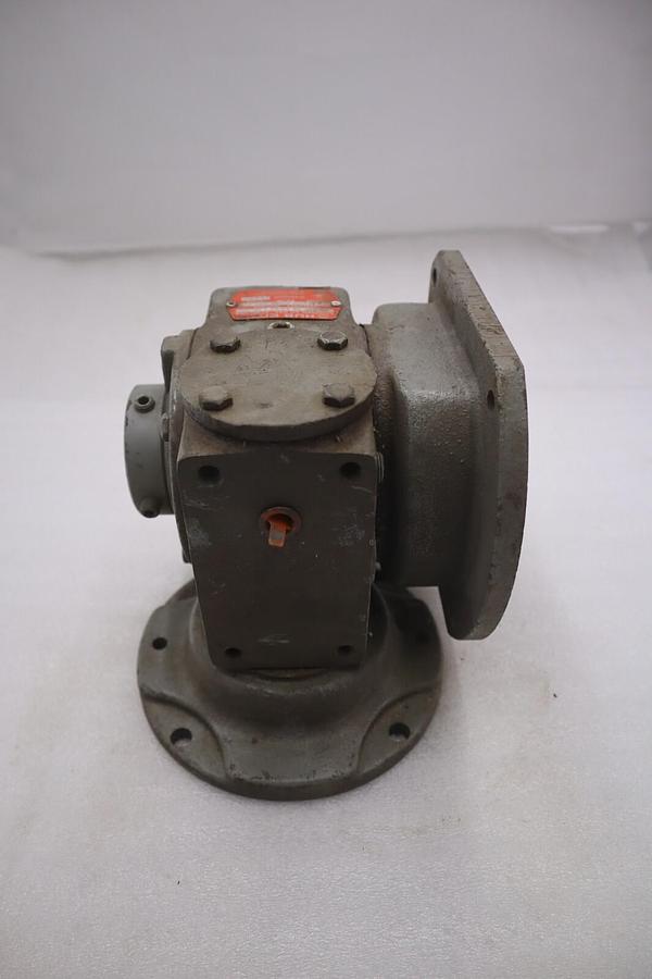Used HUB CITY 0221-03660-217 MODEL 216 STYLE R GEAR REDUCER STOCK #M-67