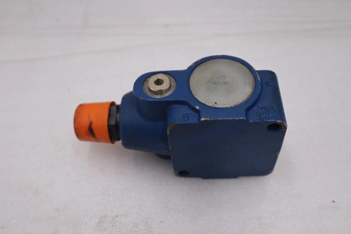 Bosch Rexroth R900350326 Pressure Relief Valve NEW OPEN BOX STOCK 2069B