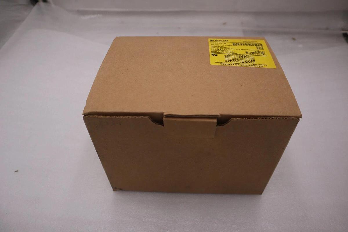 NEW IN BOX BRADY B30EP-177-593-BK BLACK RIBBON CARTRIDGE STOCK H98