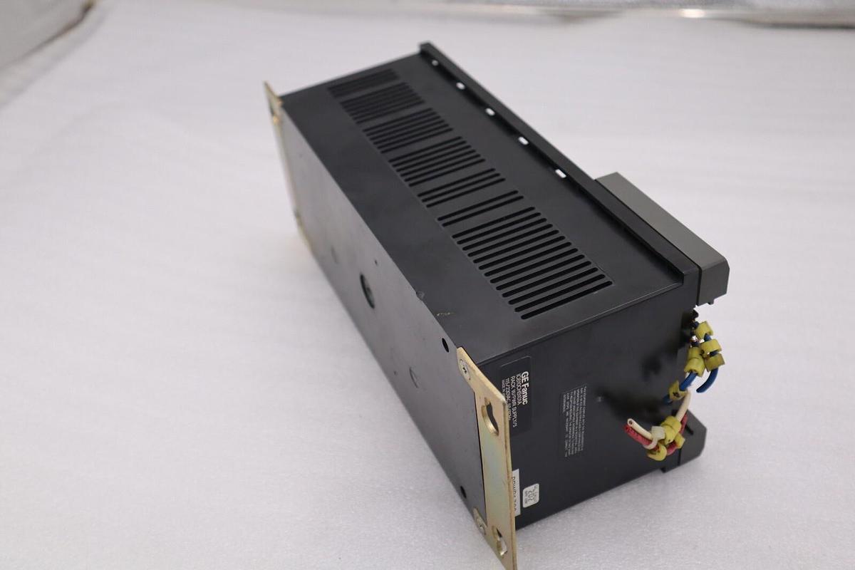 Used GE FANUC IC610CHS101A 5 SLOT RACK STOCK L-563-C