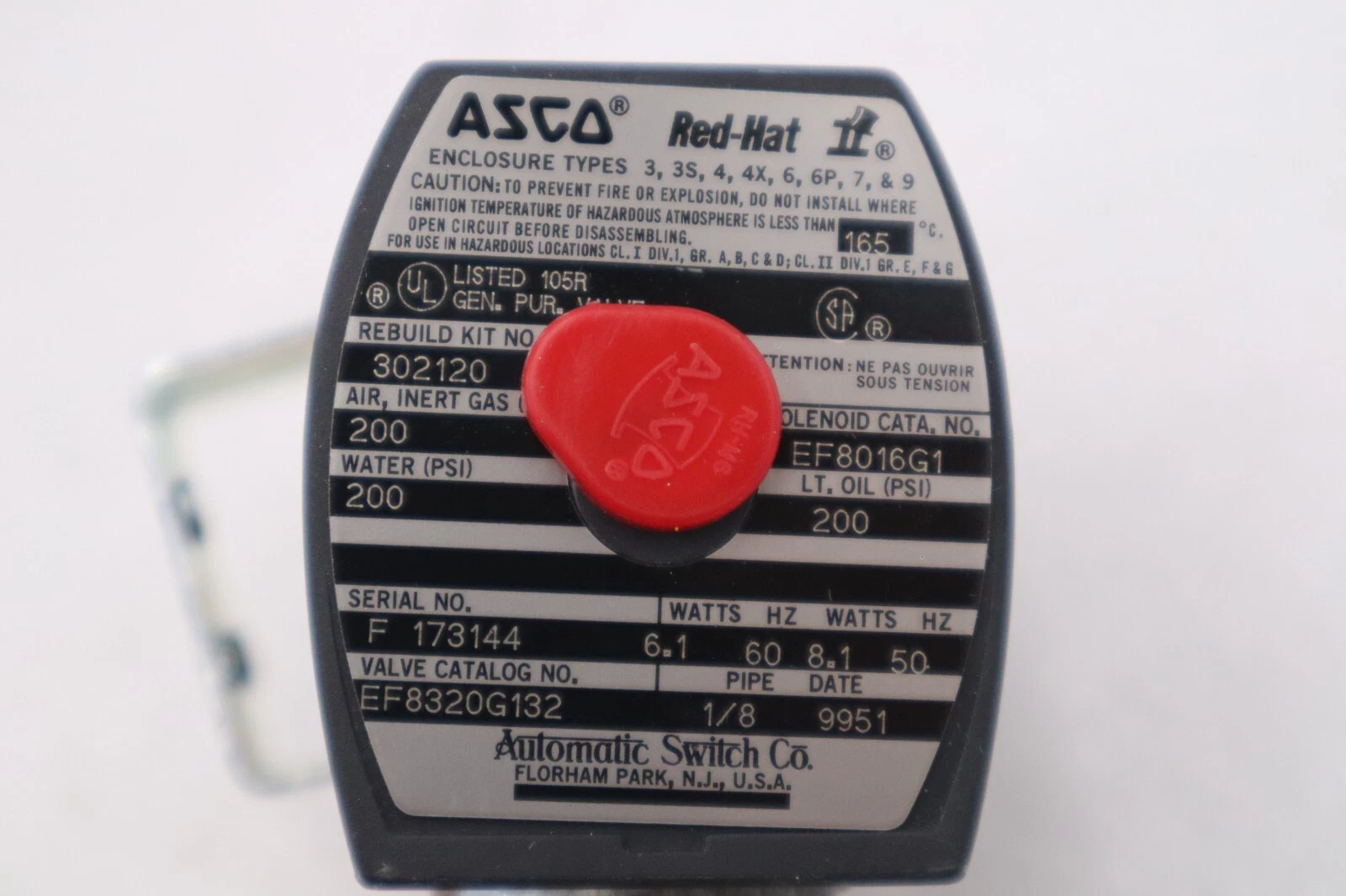 NEW OPEN BOX Asco EF8320G132 REDHAT 1/8" Solenoid Valve STOCK G830A