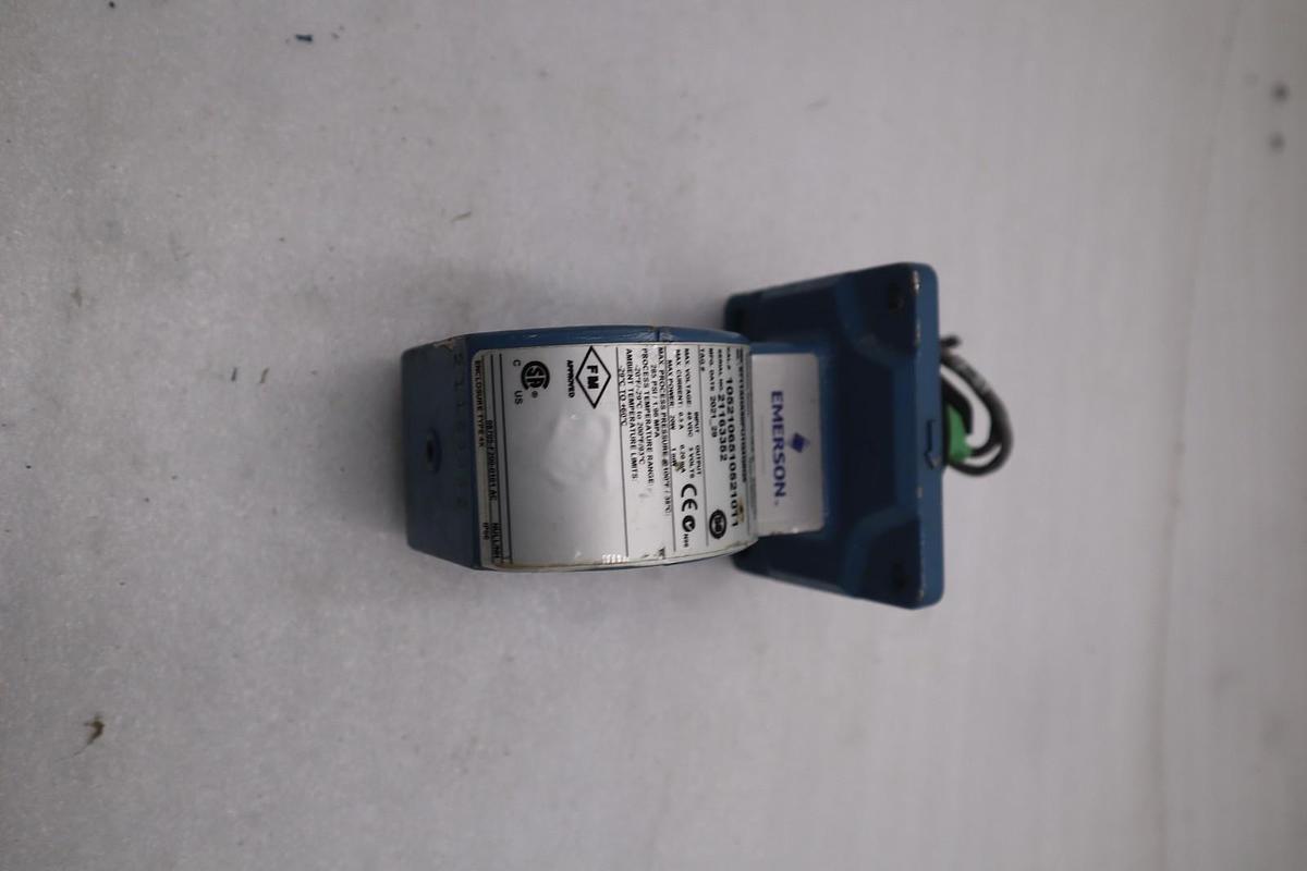 Used ROSEMOUNT 8711AHA30FU1Q4Q8Q5 MAGNETIC FLOWTUBE STOCK 3529A