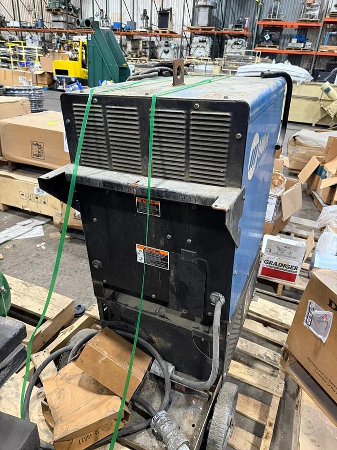 Used Miller Syncrowave 250 DX 907194032 TIG Welder STOCK HP-16