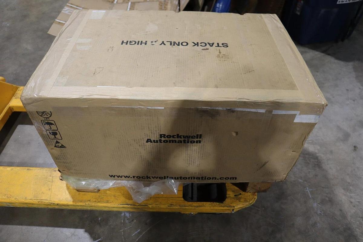 Used ALLEN BRADLEY 20BE077A0AYNANC0 POWERFLEX 700 75 HP 600VAC NEW UNIT STOCK S-629