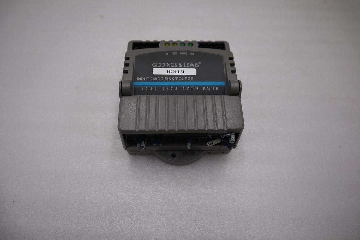 Used Giddings & Lewis M.1300.7372 R1 Input Module 24VDC SINK/SOURCE STOCK 5159A