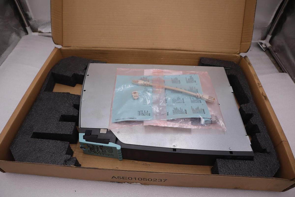 Used NEW IN BOX Siemens 6SL3120-1TE21-0AA4 400V 3AC 9A Single Motor Module STOCK H112
