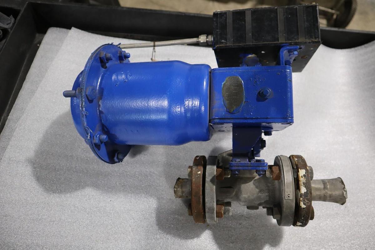 Used 1" Jamesbury Stainless Ball Valve QUADRA-POWR II STOCK S-618