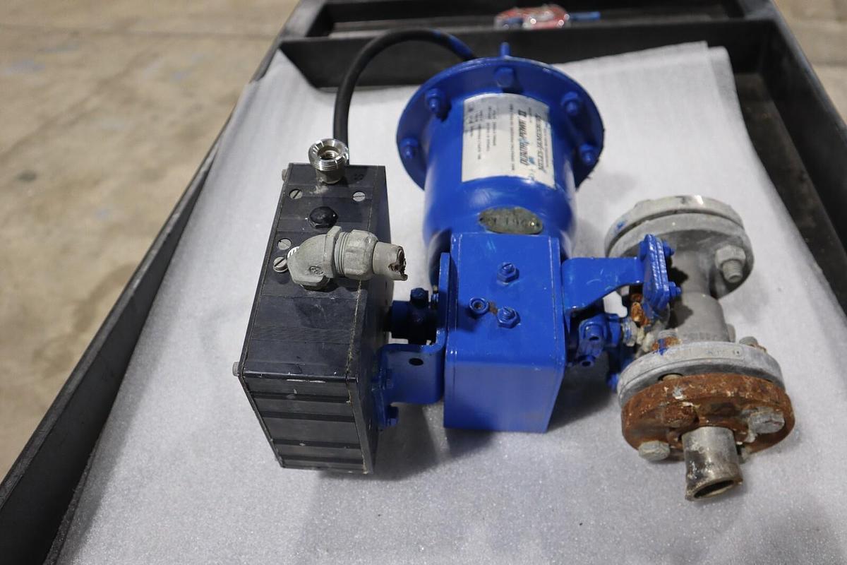 Used 1" Jamesbury Stainless Ball Valve QUADRA-POWR II STOCK S-619