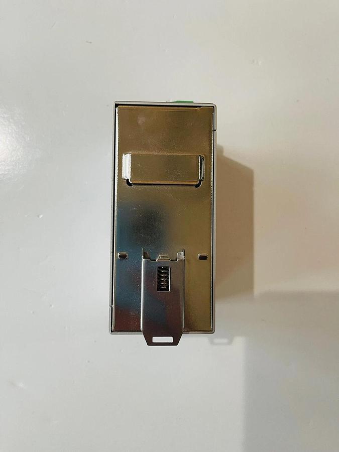 Used Phoenix Contact FL SWITCH SFNB 8TX, 2891002 Ethernet Switch #K-192