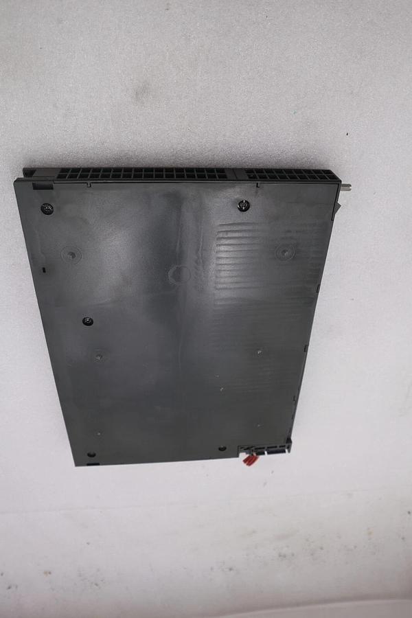 Used SIEMENS SIMATIC S7 6ES7 422-1HH00-0AA0 DIGITAL OUTPUT MODULE STOCK B-1255