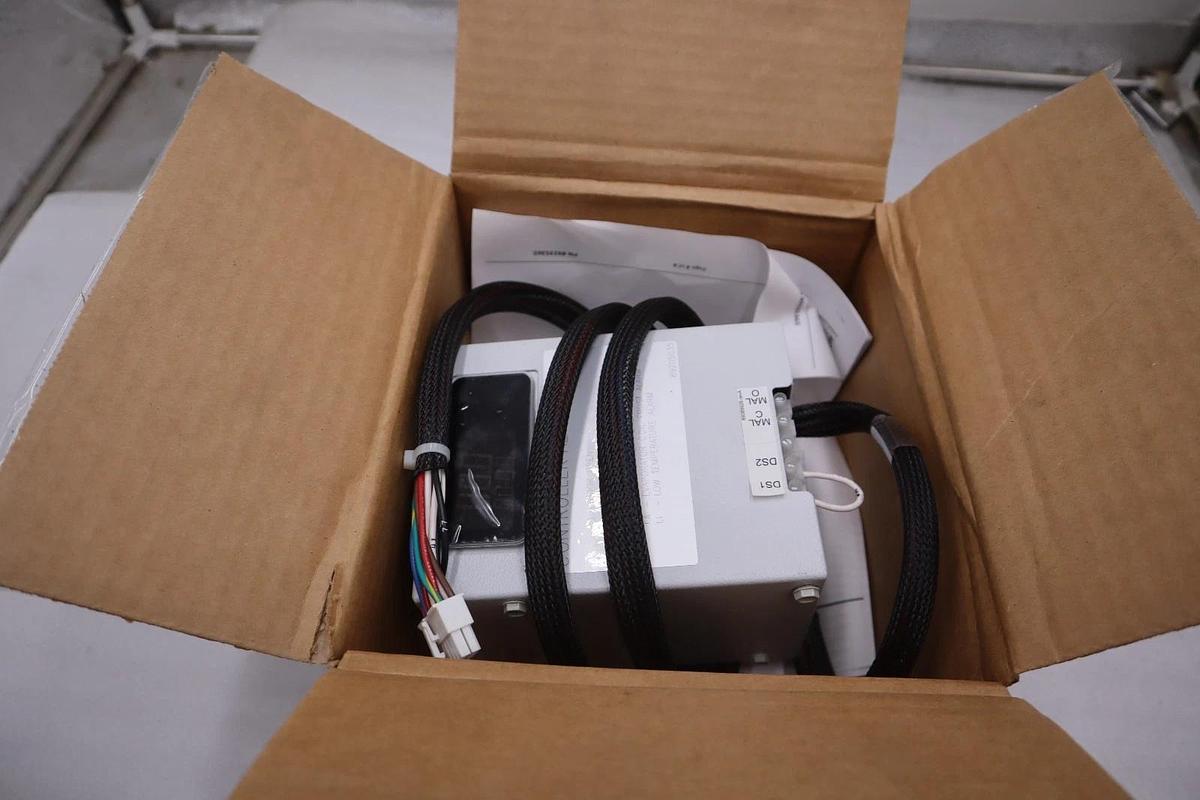 Used NVENT 89206050 DIGITAL CONTROLLER ASSEMBLY ACU10 - NEW IN BOX - STOCK 5648CC