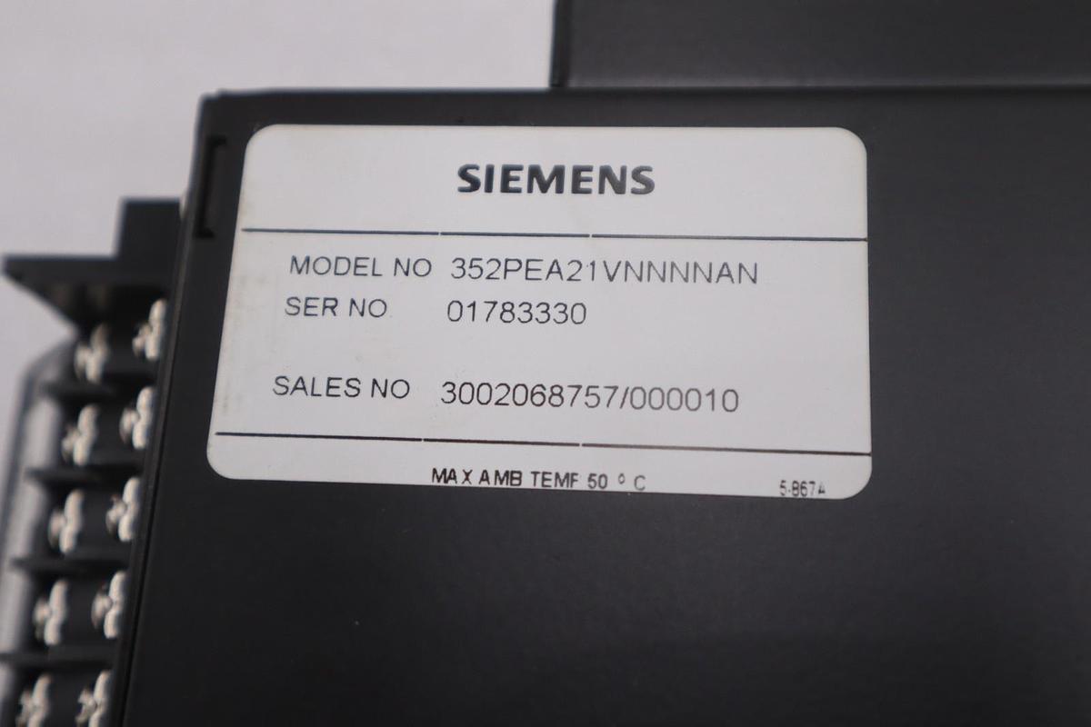 SIEMENS 352PEA21VNNNNAN DIGITAL CONTROLLER SINGLE-LOOP - STOCK GF1010