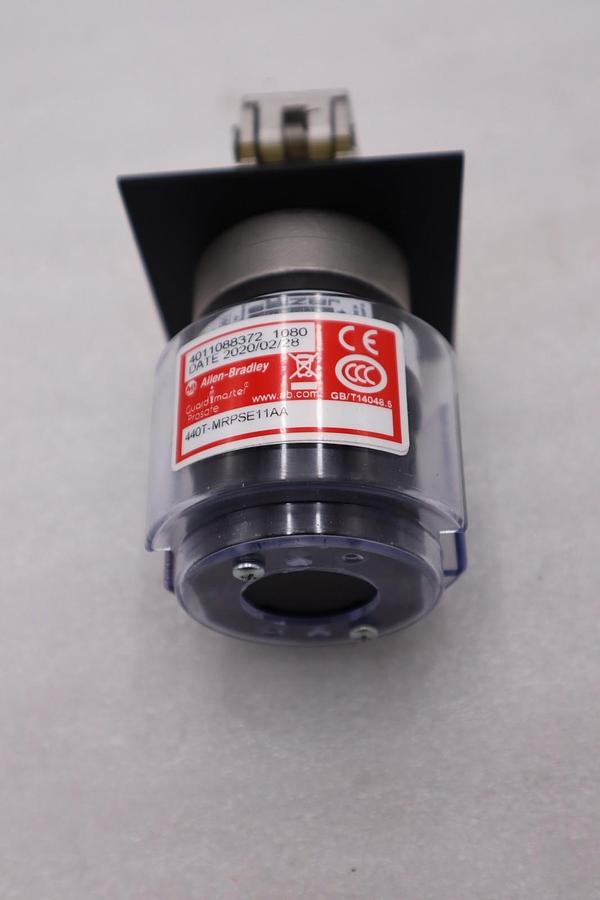 Used NEW OPEN BOX AB Allen Bradley Guardmaster Prosafe 440T-MRPSE11AA STK H996A