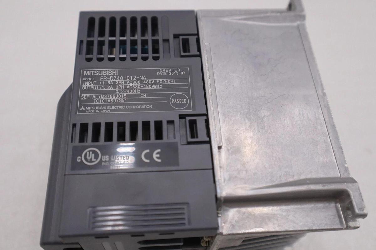 NEW Mitsubishi FR-D740-012-NA Vfd Drive 380-480V-AC 0.2-400Hz STOCK H12