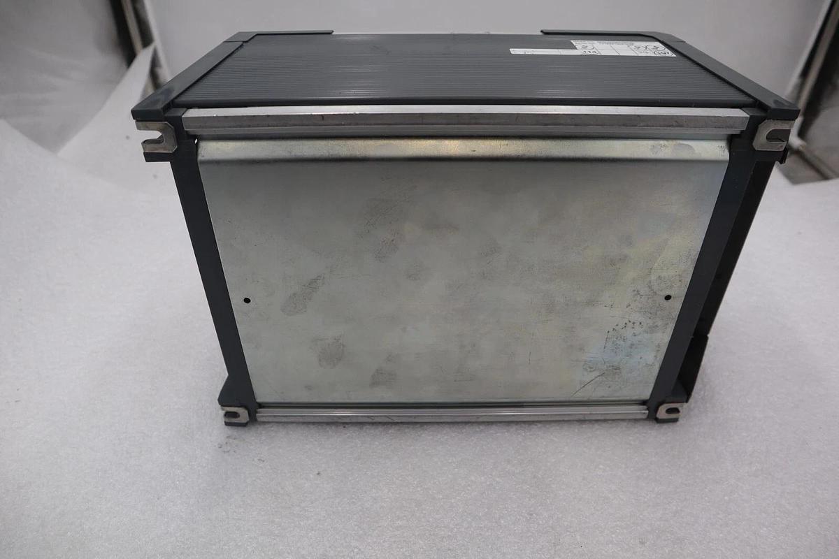 Used EUROTHERM DRIVES 620STD/0040/230/0010/UK/ENW/0000/000/B0/000/000 STOCK 4225