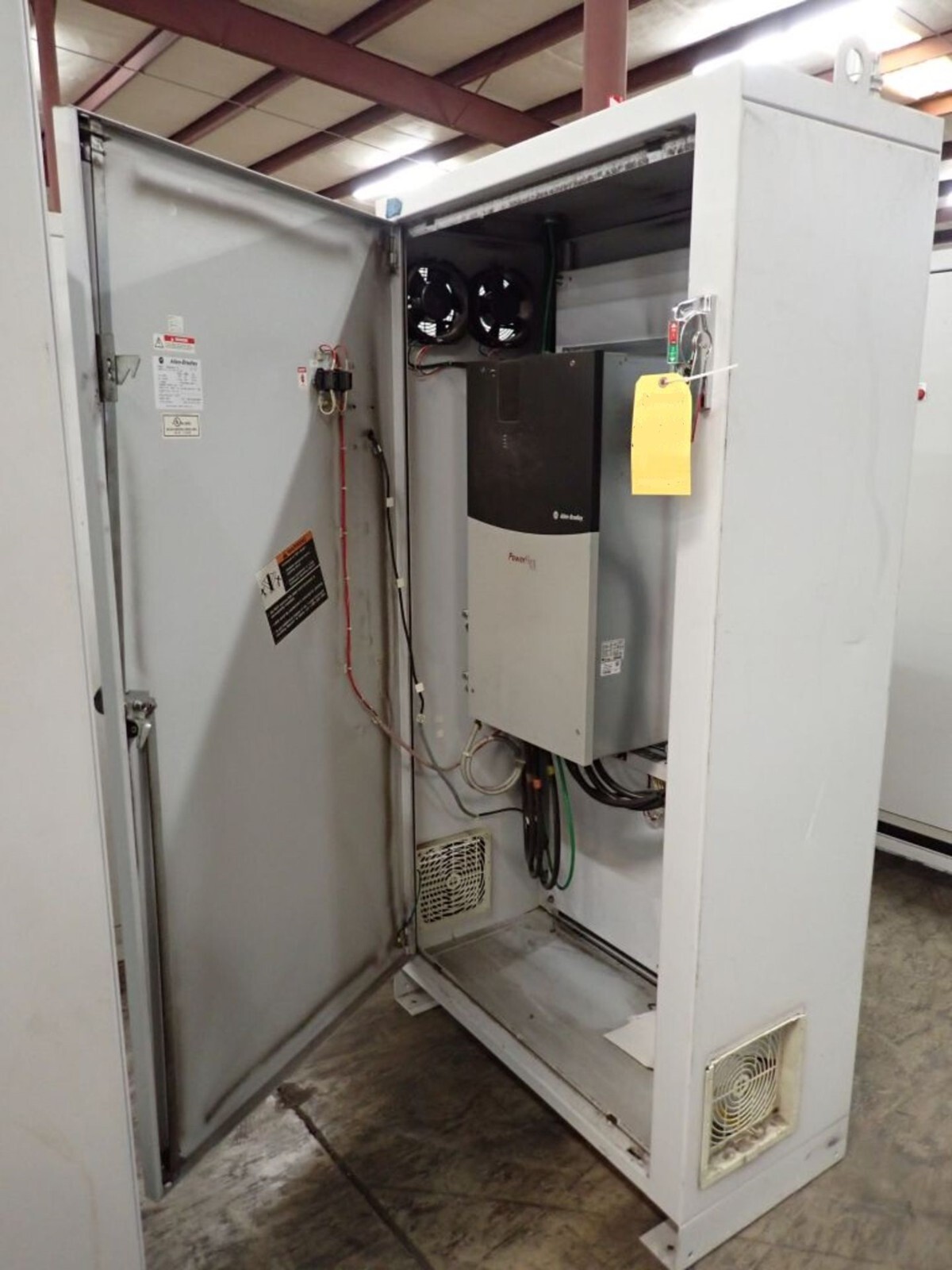 Used 20BD156A0AYNANC0 / B Allen Bradley 156 460V 125HP Powerflex 700 W/ CABINET #S612