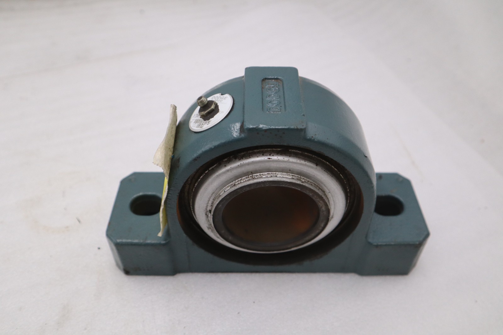 SURPLUS NEW DODGE P2B-S2-207RE/ 070305 Pillow Block Bearing Assy  – STOCK CC87