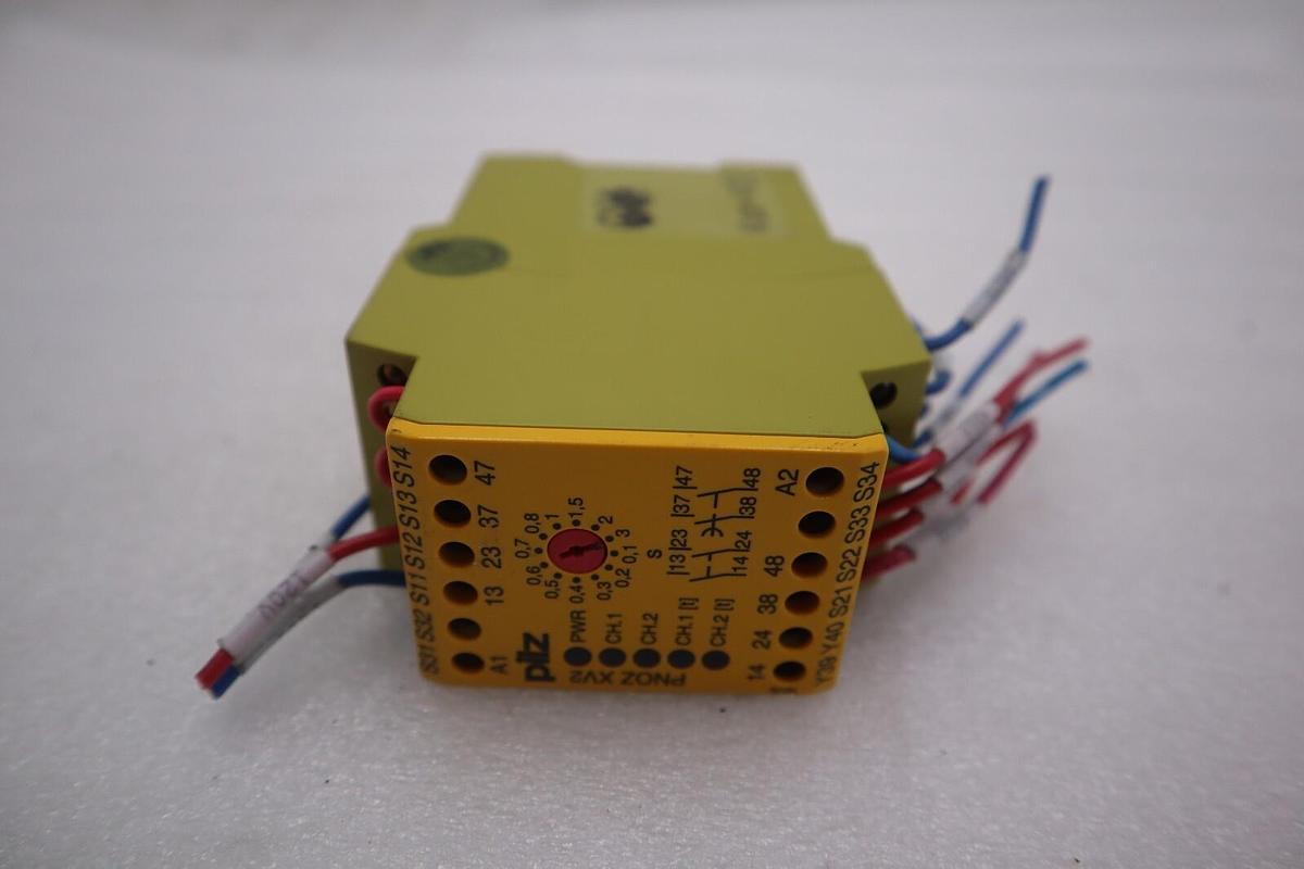 Used PILZ 774502 PNOZ XV2 Safety Relay STOCK K-2978
