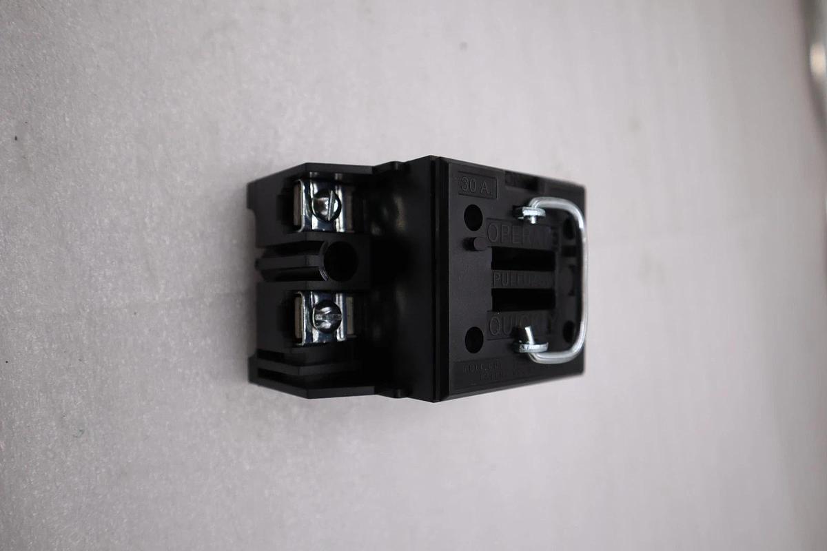 Used NEW OPEN BOX PFS3322 - EATON 30A DEAD FRONT FUSE HOLDER STK H1436A