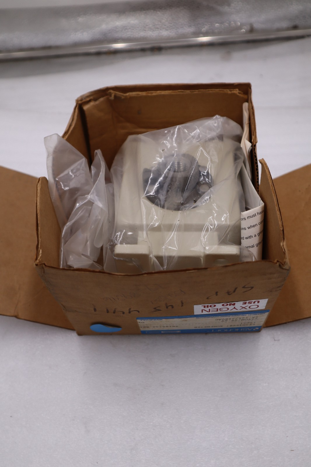 NEW ASHCROFT LPSN4PV07 XCHFMK36B Pressure Switch 200psi 5A 125/250VAC STOCK H984