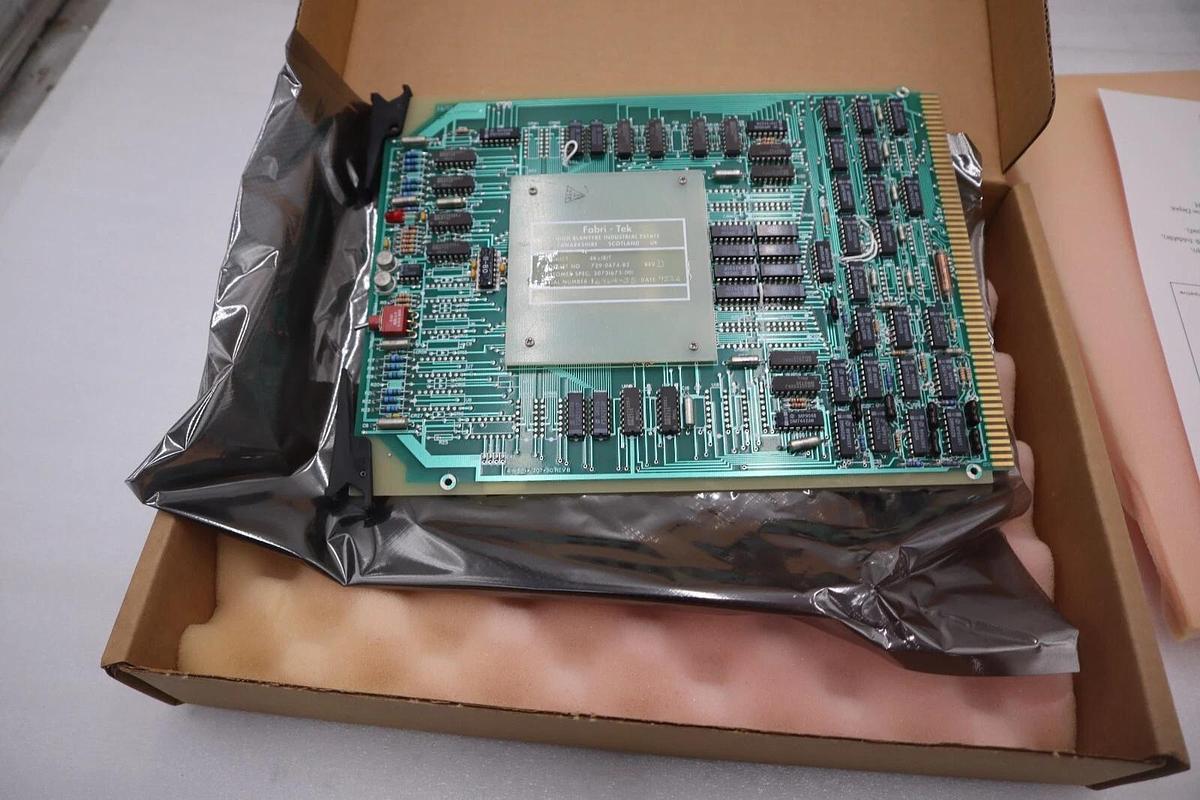 NEW CTS CORPORATION 729-0474-82 CIRCUT BOARD STOCK G597