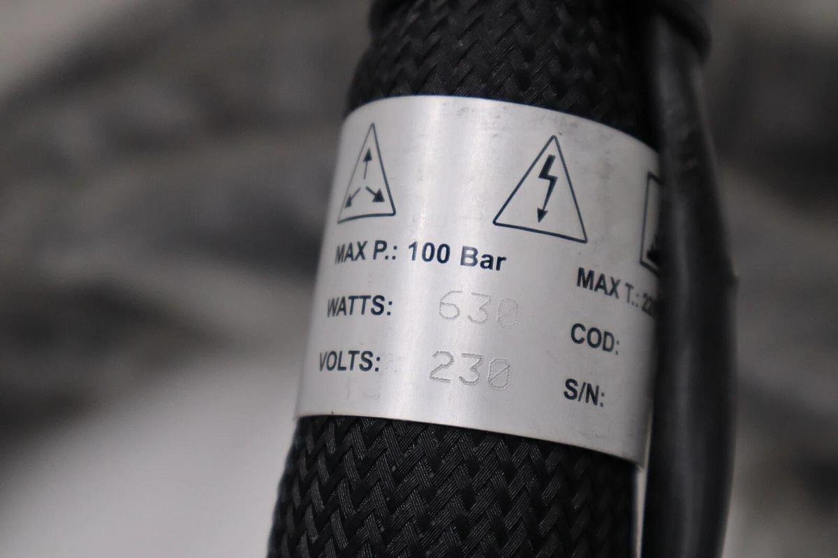 NEW VALCO MELTON HOT MELT HOSE NEW STOCK 710-A