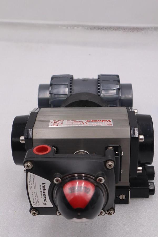 Used VALWORX 530175 AP075 PNEUMATIC ACTUATOR W/ 529102A SOLENOID 529910A VALVE #008-A