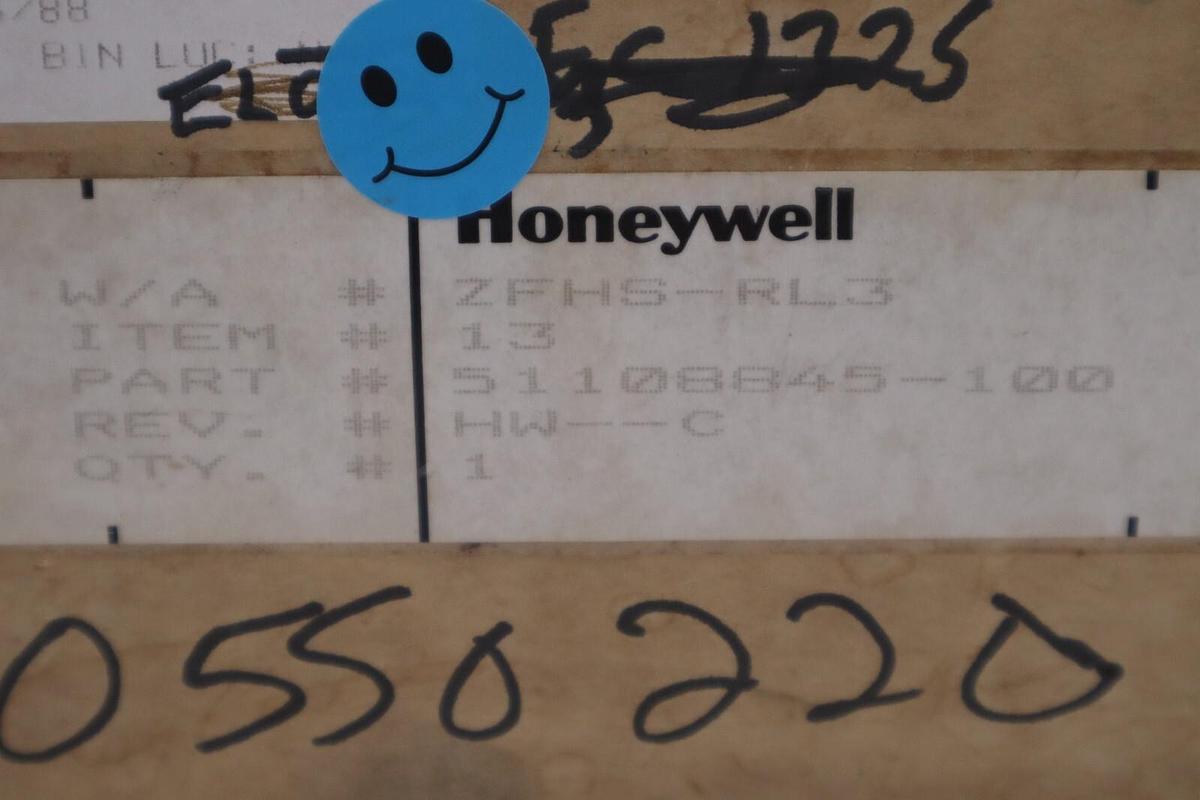 NEW IN BOX Honeywell 51108845-100 Eech PWA Trend Pen Term STOCK G199