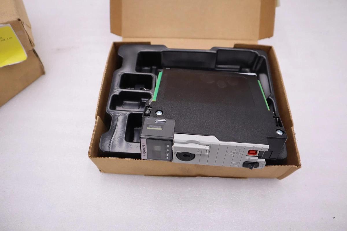 Allen Bradley 1756-L72/B ControlLogix Logix5572 4MB USB Processor - STOCK 3845CC