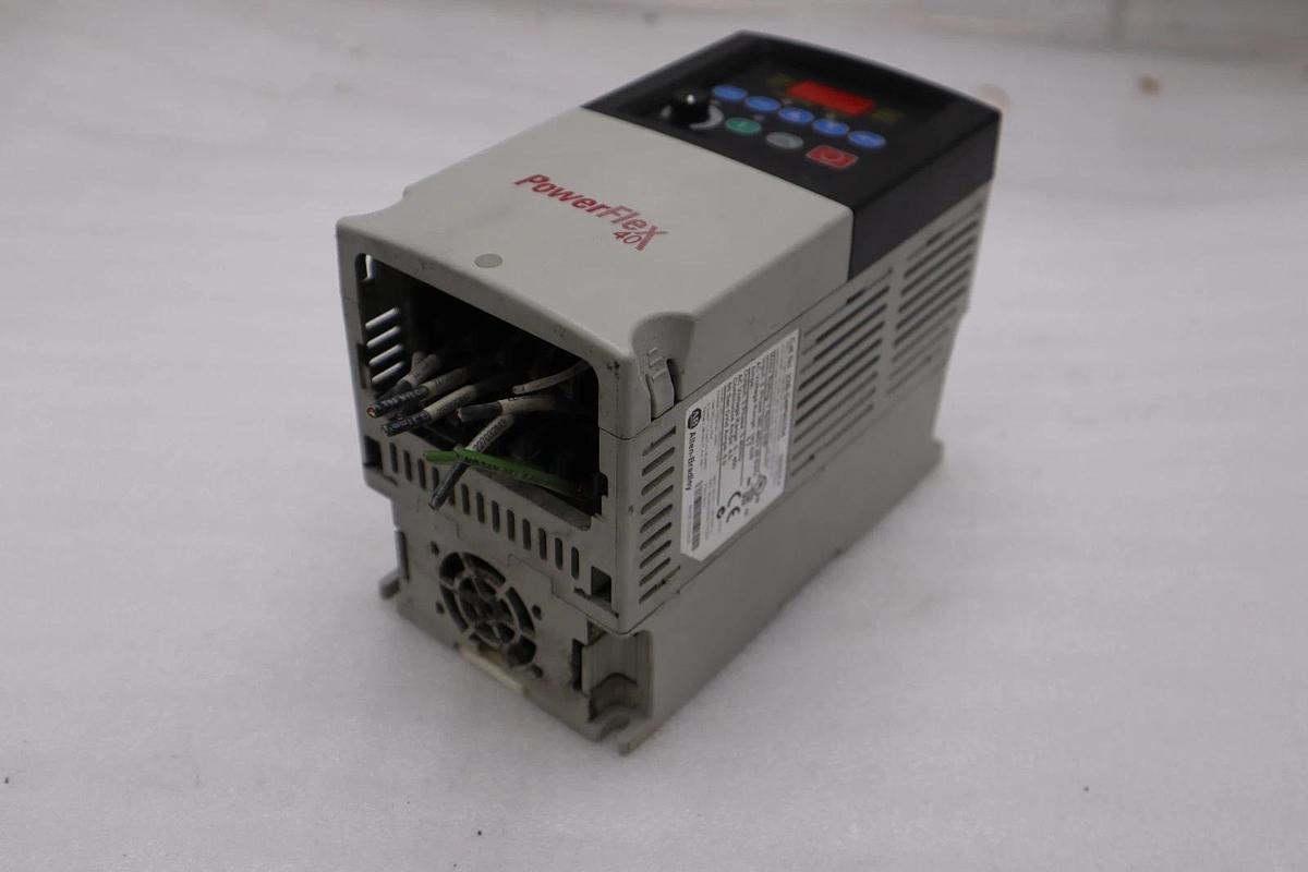 Used Allen Bradley 22B-D4P0N104 Powerflex 40 Ac VFD Drive 0-400Hz 2HP STOCK H1245 820919078552