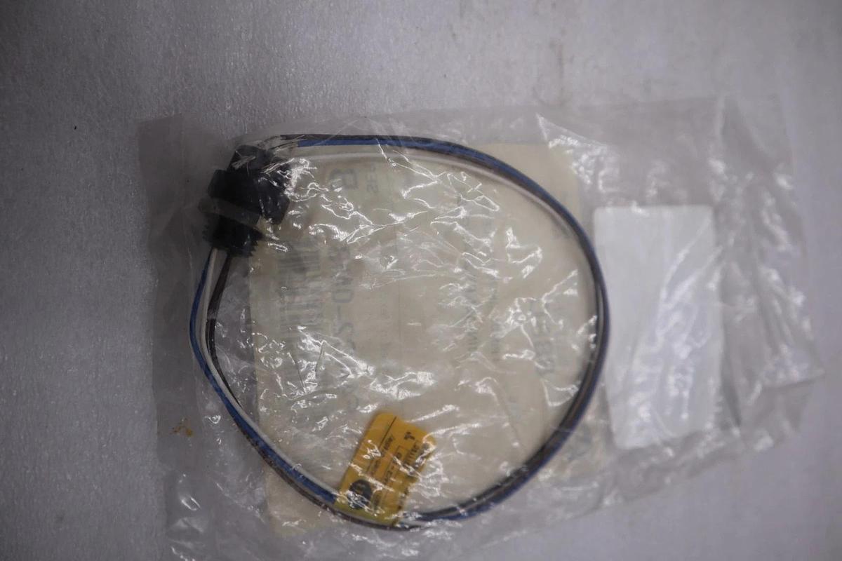 Used NEW AB ALLEN BRADLEY 888D-F4AC2-0M3 SER. B STOCK H1683